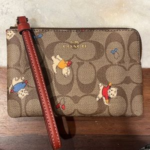 Coach: Corner Zip Wristlet In Signature Canvas With Cat Mittens Print